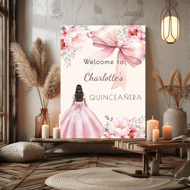 blommigtar av rosa buskkräm: Quinceanera välkommen Poster (Skapare uppladdad)
