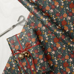 Blommigtar för Vintagen hand plockade Mörk grönt Presentpapper<br><div class="desc">Öka din ge presentupplevelse med den här fantastiska, handritade helgdag som är papper, en trevlig helgdag elegans. Denna fantastiska papper är en firande av årstidens naturskönhet, med en noggrant utformad utformning som sammanför poinsetter, stjärnanis, orangar och vintergrej mot en djup bakgrund av rikens grönt. Denna vintage-inspirerade papper är noggrant utarbetad...</div>