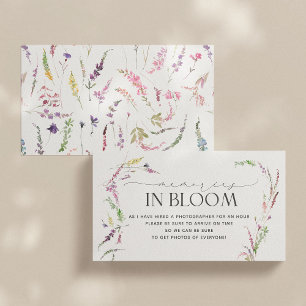 Blommigtar i bloom med små Wildblommor Visitkort