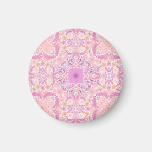 Blommigtar i trädgård i rosa magnet