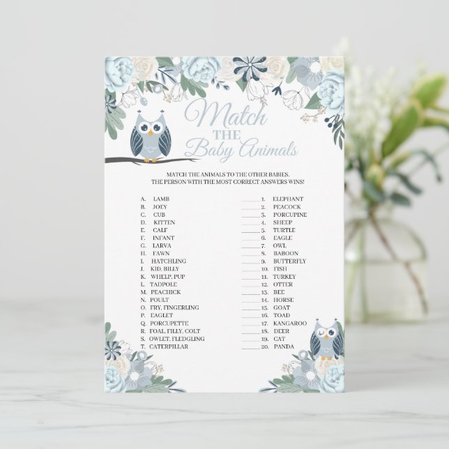 Blommigten Blue Uggla matchar spelkortet Baby djur Inbjudningar (Stående Fram)