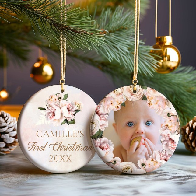 Blommigten Foton för Rosa av första julen Julgransprydnad Keramik (Personalized 1st Christmas Girl Floral Photo Ornament)