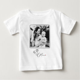 Blommigten Mamma i den minimalistiska Eleganten T Shirt