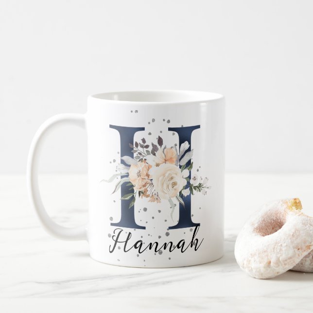 Blommigten Monogram för marinblått Brev H Peach Cr Kaffemugg (Med munk)