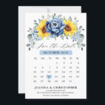 Blommigten Solros Dusty Blue Slate Peony Calendar Spara Datumet<br><div class="desc">Elegant och modern blommigt vid bröllop-sommarkalendern sparar datumkortet med en bukett av solroshydrän och peonier i nyans av gult,  skiffer,  dammblått med lush grönt botaniska löv och eukalyptus. Hitta fler matchande utformningar och variationer från min "blissweddingpaperie"-butik. Och kontakta mig gärna för ytterligare anpassning eller matchning av objekt.</div>