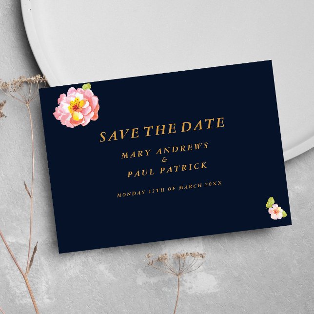 Blommigten Spara datum för den moderna marinblåa r Spara Datumet (Modern navy blue pink coral floral Save The Date)