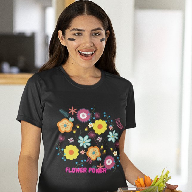 Blommigtens energisnåla färgstarka Rosa T Shirt (Skapare uppladdad)