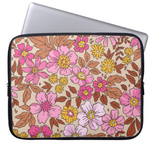 blommönster i elegant i små händer ritar blommor. laptop fodral
