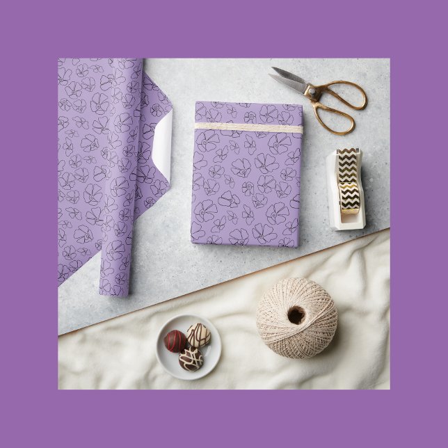 Blommönster Lavendel Presentpapper (Skapare uppladdad)
