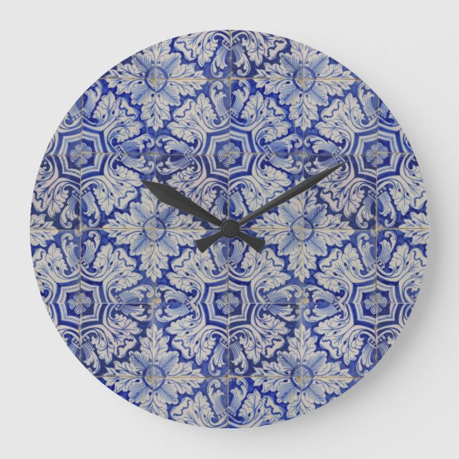Blommönstret Blue & White Mediterranean Vintage Stor Klocka (Framsida)