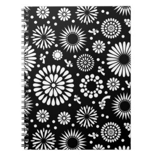 Blommönstret Boho-blommor, svart och vitt Anteckningsbok Med Spiral