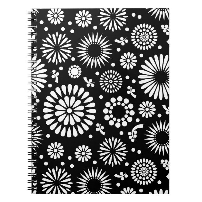 Blommönstret Boho-blommor, svart och vitt Anteckningsbok Med Spiral (Framsidan)