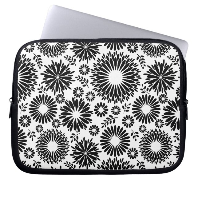 Blommönstret Boho-blommor, svart och vitt Laptop Sleeve (Framsidan)