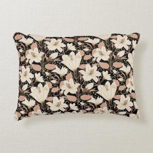 Blommönstret Botanical Black Beige Lily Prydnadskudde