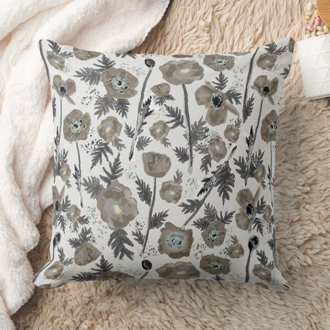 Blommönstret Filmvattenfärg Kudde (Poppies Modern Gray Blue Watercolor Floral Pattern Throw Pillow from Jenn Steffen Studio Posies. )