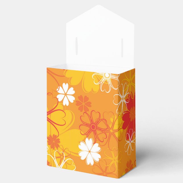 Blommönstret för illustration av Daisy i färgen Cu Presentaskar (Öppnad)