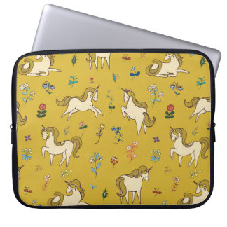 Blommönstret Forest Unicorn: Vintage Laptop Fodral