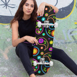 Blommönstret Neon Paisley Mini Skateboard Bräda 18,5 Cm<br><div class="desc">Den här moderna designen har ett färgstarkt,  nybörjande blommönster #skate #skateboard #skater #skateboarding #sport #roligt #utomhusspel #gifts #gåvor #giftsforher #girly</div>