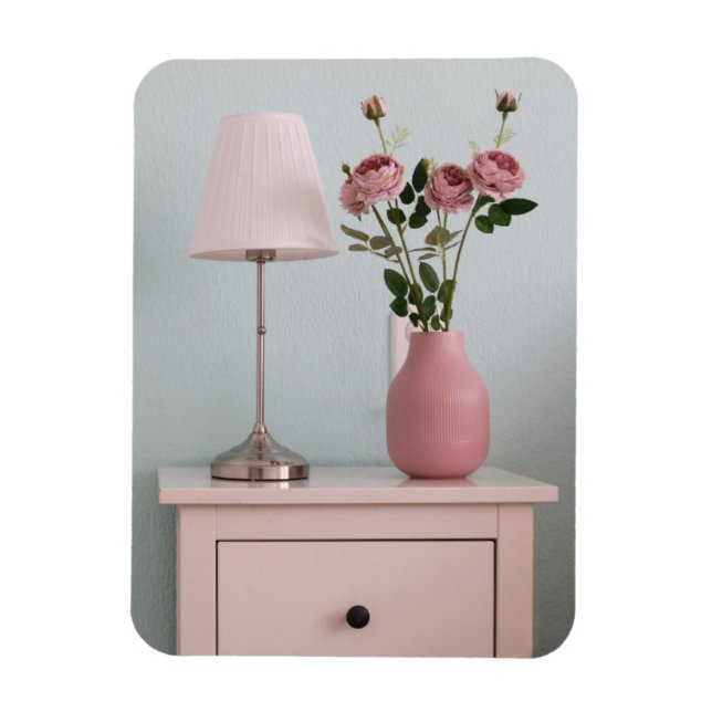 Blommor | Blek Rosa ros om Nightstand Magnet (Vertikal)