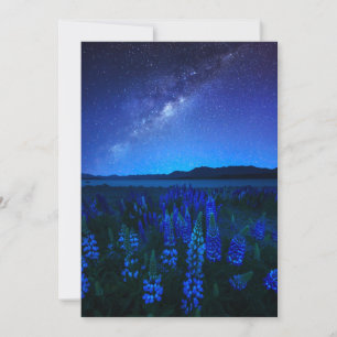 Blommor Blodvallning vid Natten Sjö Tekapo Tack Kort