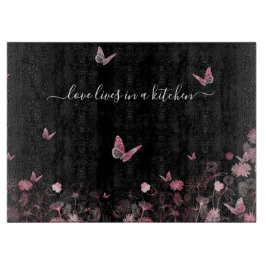 Blommor fält med fjärilar