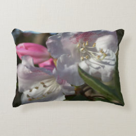 Blommor för vit och Rosa Prydnadskudde
