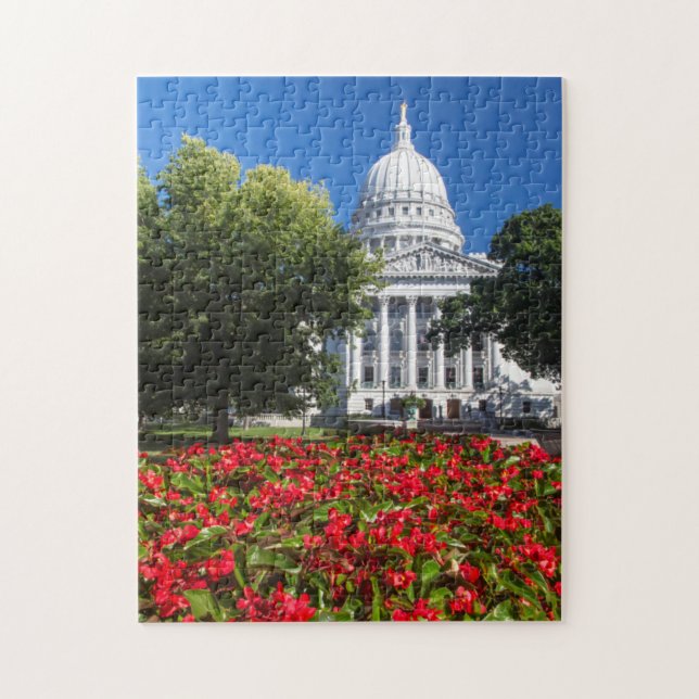Blommor framför statens Capitoliumbyggnad Pussel (Vertikal)