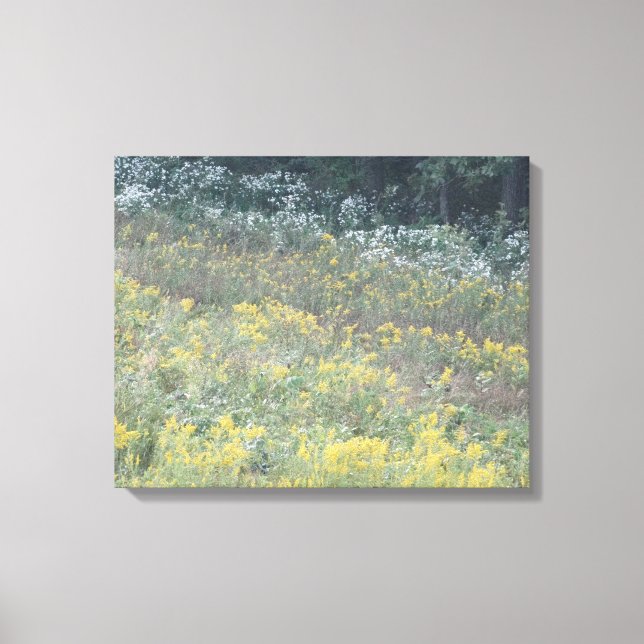 Blommor från Fält på tre paneler Canvastryck (Framsida)