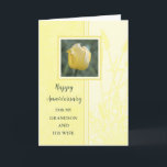 Blommor Grandson och Hans fru Årsdag Kort<br><div class="desc">Lycklig bröllop-årskort för barnson och hans fru med tuliper av söt gult och hjärtlig vers.</div>