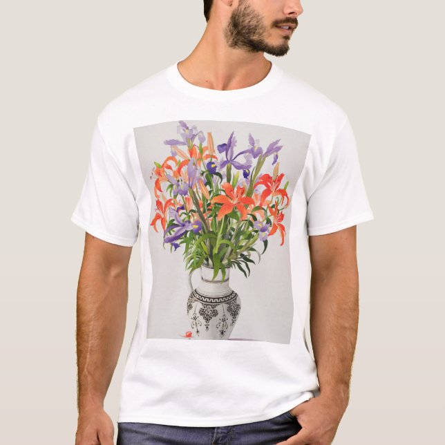 Blommor i en svartvit tillbringare tee (Framsida)
