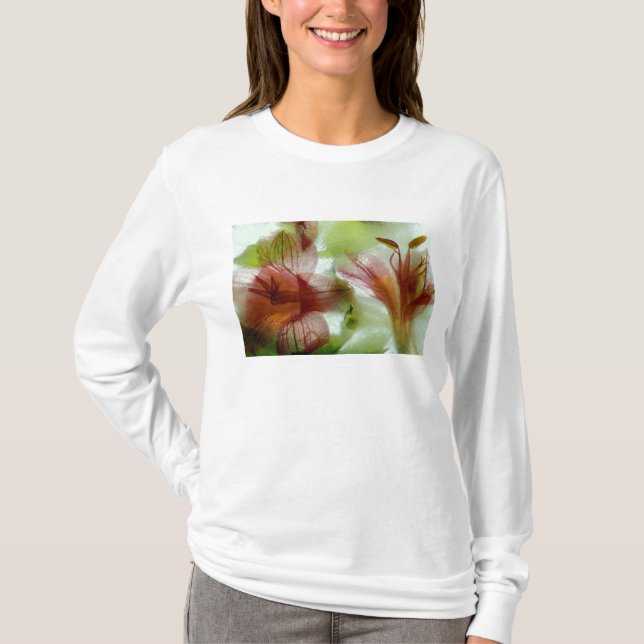 Blommor i is t shirt (Framsida)