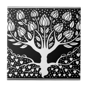 Blommor i Träd Black & White Beardsley Hearts Kakelplatta