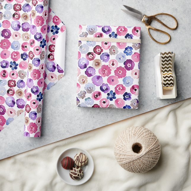 Blommor i vattendjupet mönster presentpapper (Hantverk)