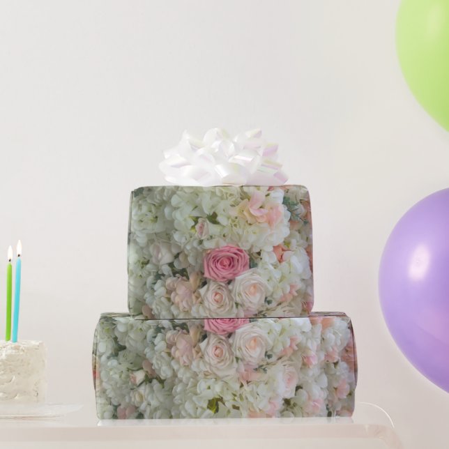 Blommor i vitt och Rosa ros Presentpapper (Festgåvor)