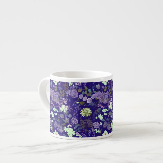 Blommor med elegant och mystisk atmosfär espressomugg (Framsida vänster)