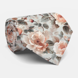 Blommor med grått löv på lätt grått slips