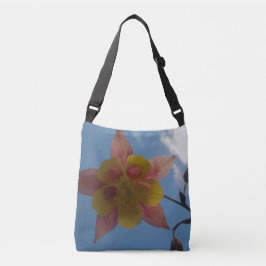 Blommor mot Himmel Crossbody Bag Axelväska