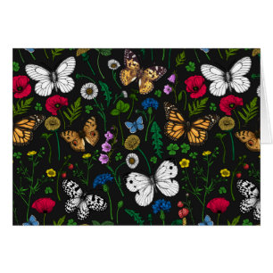 Blommor och fjärilar av vild på svart hälsningskort