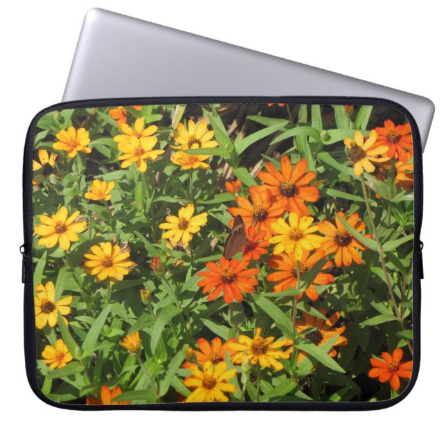 Blommor överallt i Laptop sleeve (Framsidan)