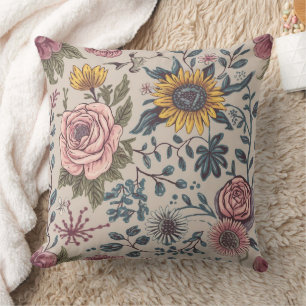 Blommor på en beige bakgrund kudde
