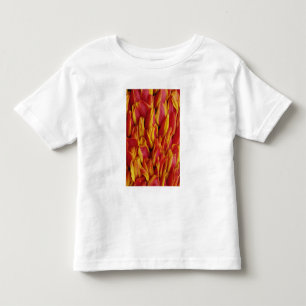 Blommor på float som firar drottningens dag, en t-shirt