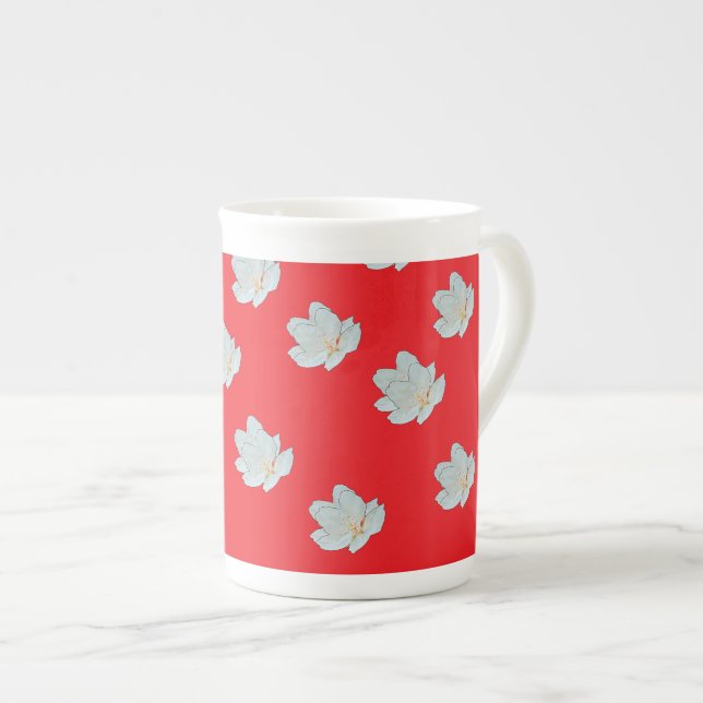 Blommor på rött benporslin mugg (Framsida höger)