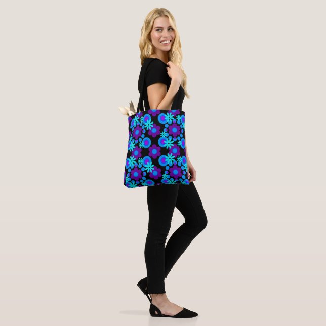Blommor Pearls Donuts Turcos Blue Lila Black Tygkasse (På modell)