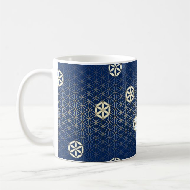 Blommor - sömlös mönster - blå beige kaffemugg (Vänster)