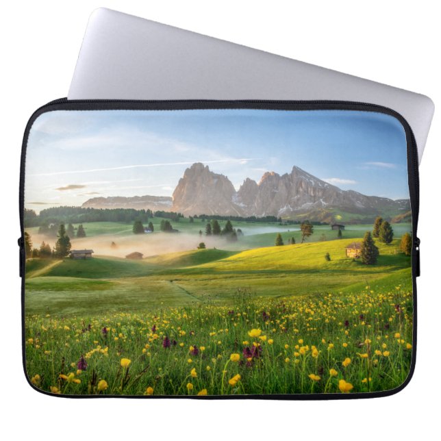 Blommor | Vår Alpe di Siusi Langkofel Laptop Fodral (Framsidan)