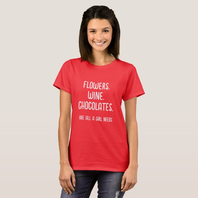 BLOMMOR VIN CHOCOLATES GALENTINE DESIGN TSHIRT T SHIRT (Hel framsida)