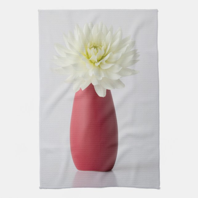 Blommor | White Dahlia i Red Vas Kökshandduk (Vertikal)