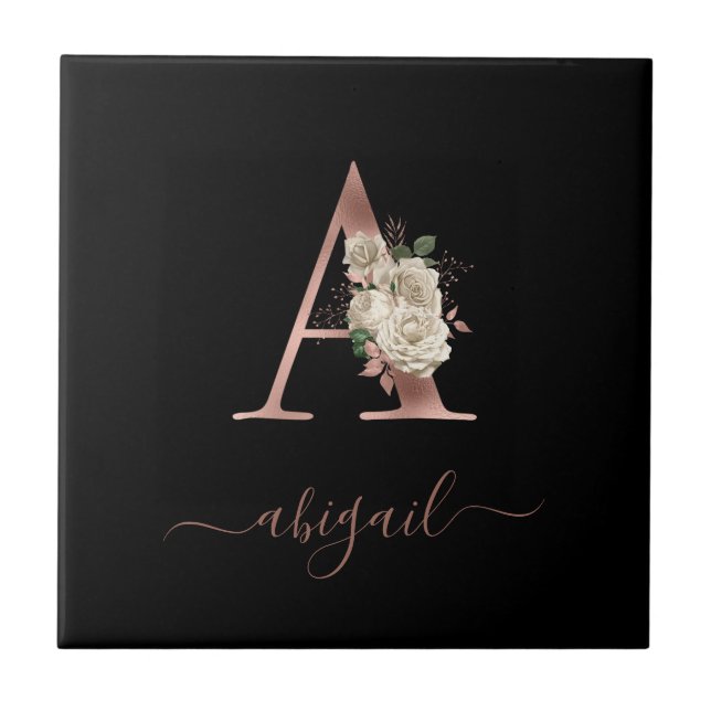 Blomsterguldröja Monogram Bokstav "A" Svart Kakelplatta (Framsidan)