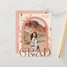 Blomsterlig Glädje: Boho Chic Valvbåge Ram Examen