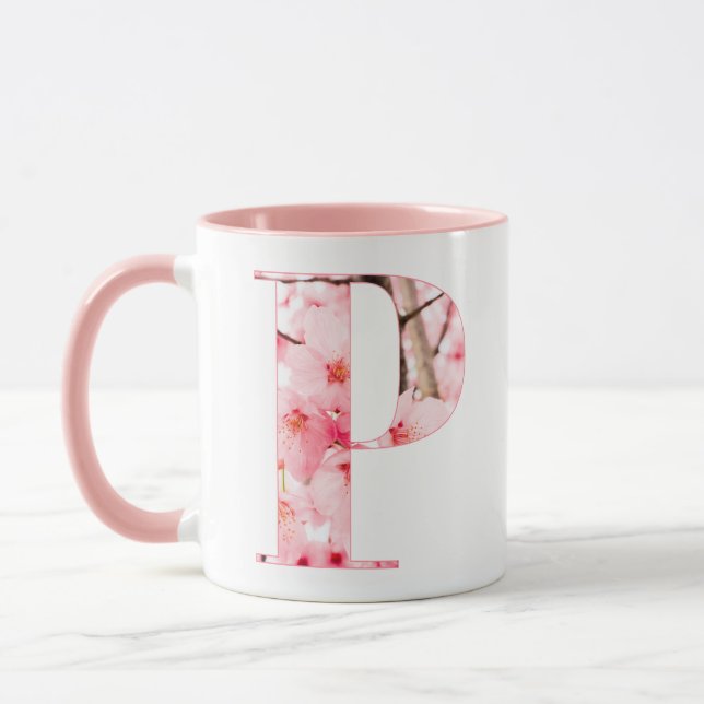 Blomstermugg med initialbokstav P | Personligt nam Mugg (Vänster)